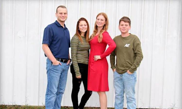 Carousel Image of Family